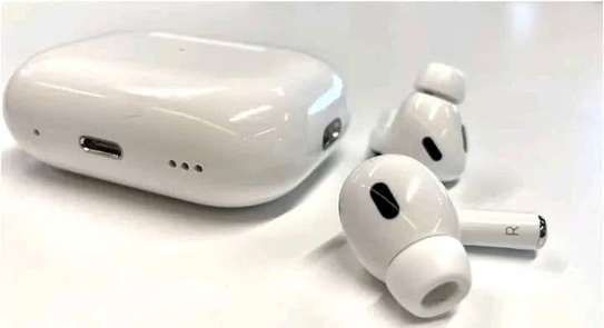 AirPod Pro image 3