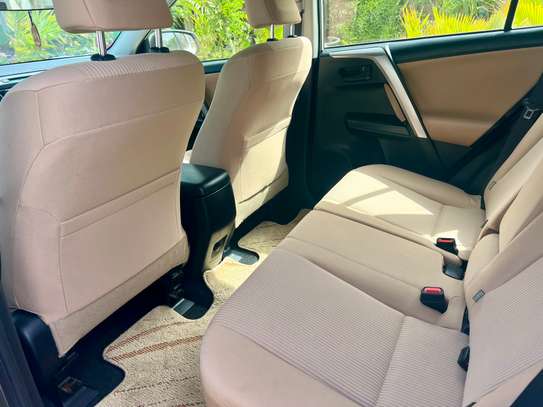 Toyota Rav 4 tropicalisé image 7