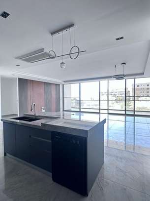 Appartement 4 chambres à louer sur la corniche Almadie image 2