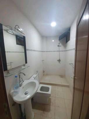 Mermoz comico appart F4 a louer image 3