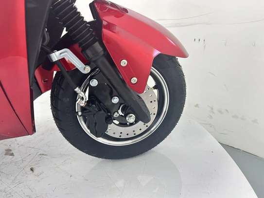 moto électrique image 9