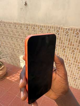 Iphone 17 Pro Max Sim Physique image 4