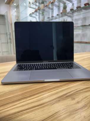 MacBook Pro 13'' 2017 image 1