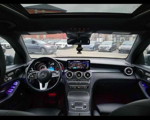 Mercedes Benz  GLC 300 2020 image 9