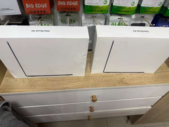 Macbook Air M4 RAM24 512Go ✅ Neuf / Macbook air 13" 2025 image 1