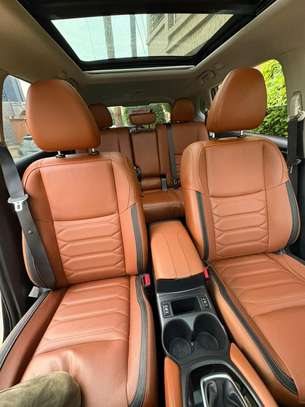 NISSAN ROGUE ANNÉE 2018 FULL OPTION image 8