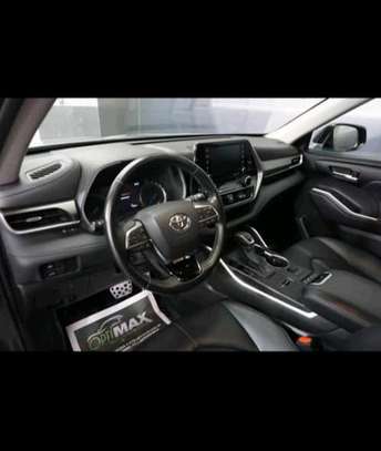 Toyota highlander hybrid 2020 image 1