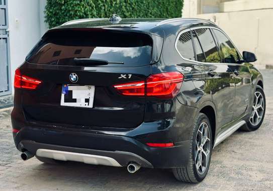 BMW X1 image 5