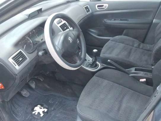 Peugeot 307 image 7