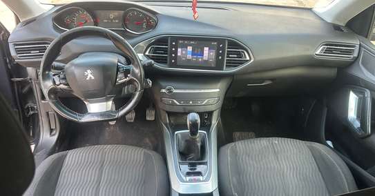 Peugeot 308 manuel diesel 2016 venant image 3