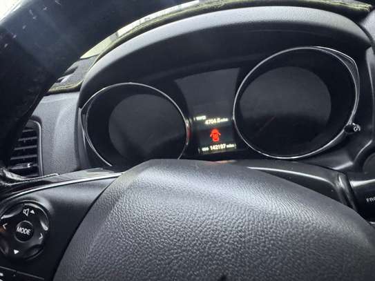 Mitsubishi Rvr 2016 image 4