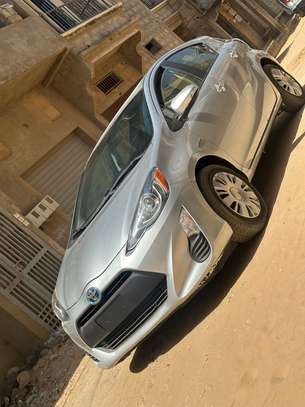 Toyota Prius hybride 2016 image 2