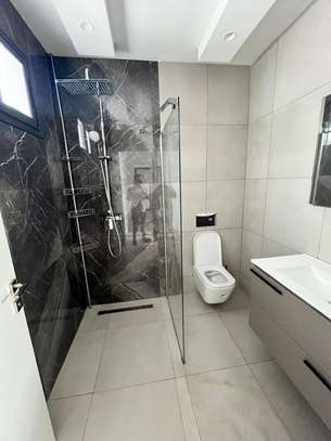 Appartement a louer corniche plateau image 11