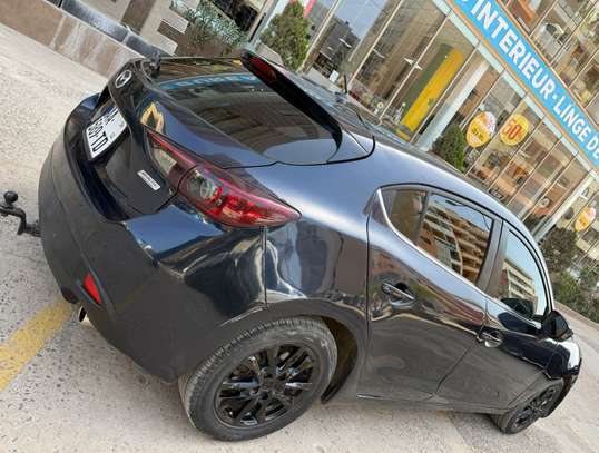 Mazda 3 2016 image 3
