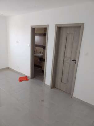 Grand appartement à louer à Derkle image 1