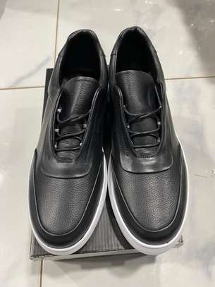 Chaussures grandes marques en promo image 9