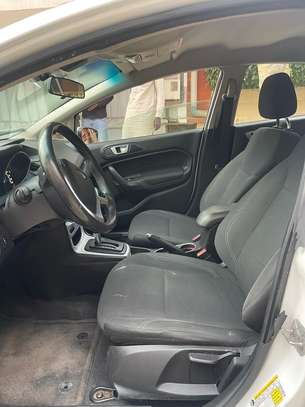Ford fiesta 2016 image 8