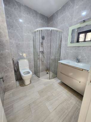 Appartement à louer à Ngor diarama image 7