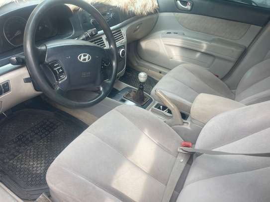 Hyundai sonata 2010 image 4
