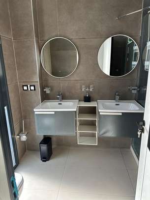 Appartement meublé haut Standing à louer aux Almadies image 10