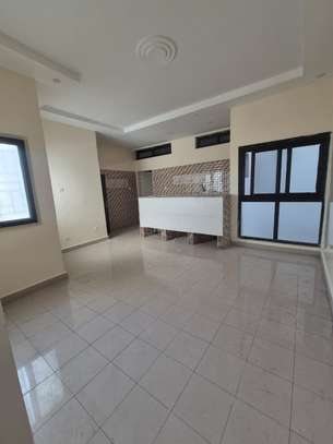 Appartement F2 Aux Maristes - A Louer image 3