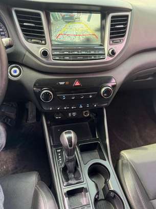 Hyundai Tucson image 6