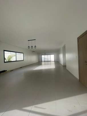 Villa neuve plein pied Fann image 2