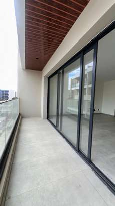 Appartement à louer au Point E image 3