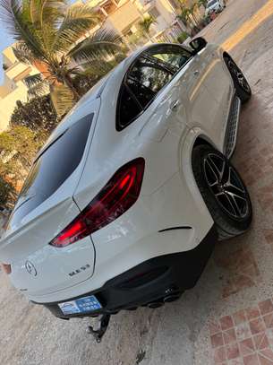 MERCEDES GLE 53 AMG 2025 image 13