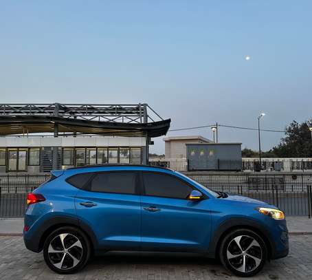 Hyundai image 5