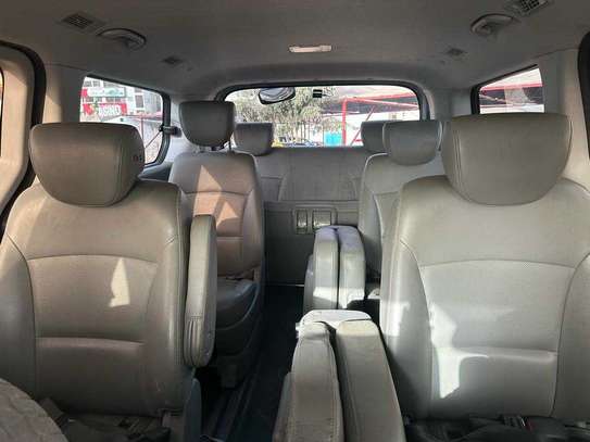 Hyundai starex 2017 image 4
