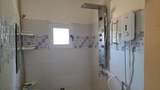Studio meublé à louer à Saly image 12
