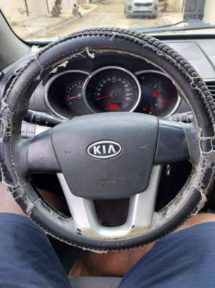 KIA SORENTO 2012 image 2