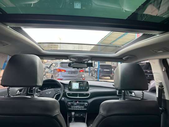 Hyundai Tucson diesel 2019 full options image 7
