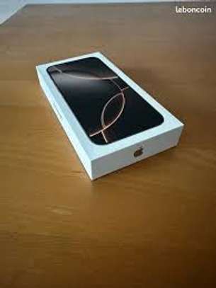 iPhone 16 pro 128giga neuf scellé image 1
