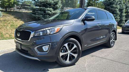 Kia Sorento EX image 1