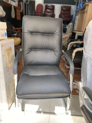 Chaise image 8