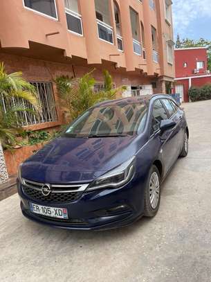 Opel astra image 2