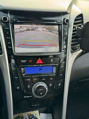 Hyundai elentra Gt année 2013 full option image 5