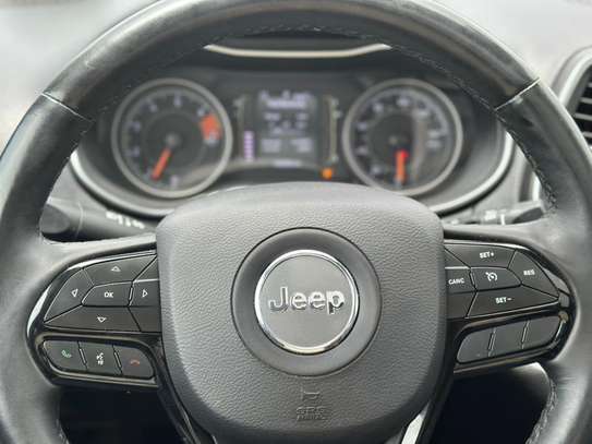 Jeep Cherokee Limited 2019 image 12