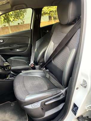 Renault Qm3 image 2