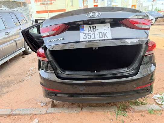 Location Hyundai Elantra 2017 image 7