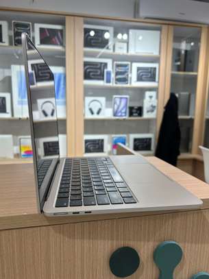 MacBook Air 2022 13 Pouces - M2 | 8GB RAM | 256 image 5