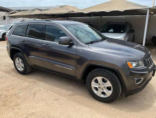 Jeep Grand Cherokee 2014 essence automatique 6cylindre image 3