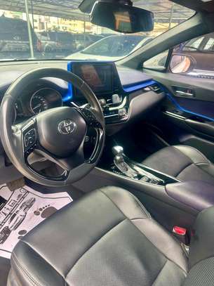Toyota C-hr 2018 image 4