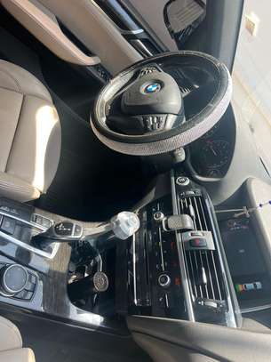 BMW X4 2016 image 8