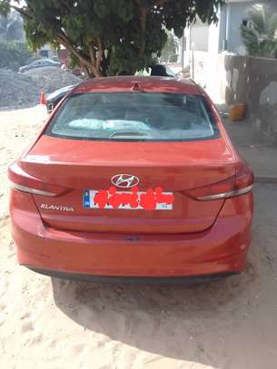 Hyundai Elantra berline image 2