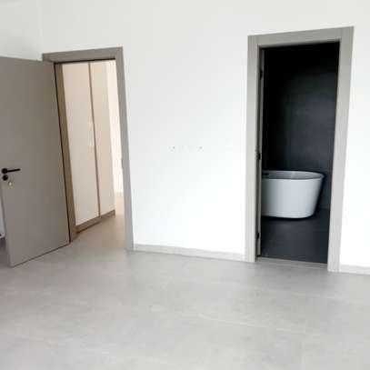 Bel appartement spacieux à louer a la Cité Africa image 6