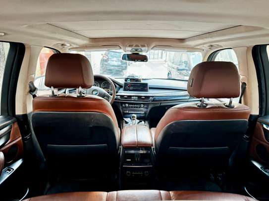 BMW X5 modèle 2015 image 8