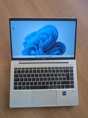 HP ProBook 440 G10 image 2
